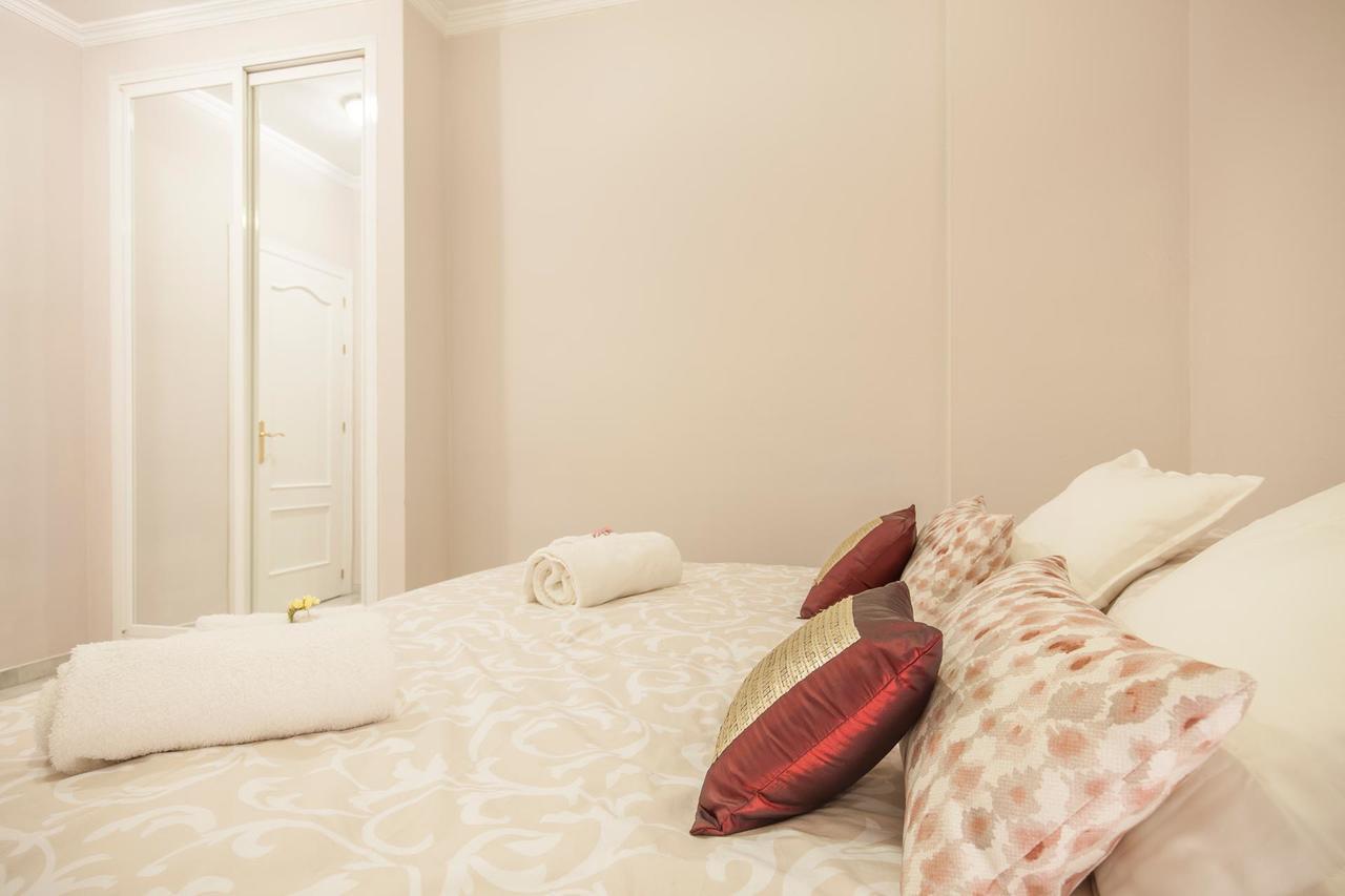 Elegante Apartamento En El Corazon De Sevilla. Exteriör bild